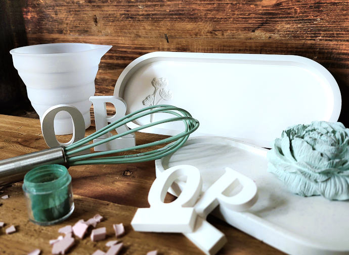 DIY-WORKSHOP mit Gips für Erwachsene